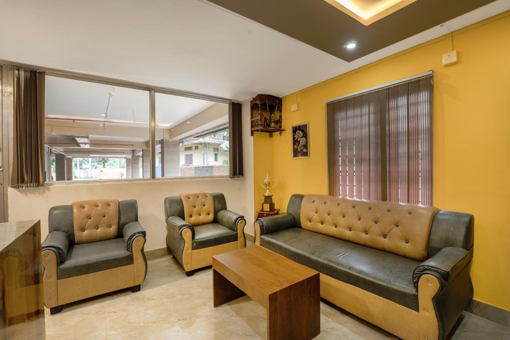 Treebo Urban Oasis Inn Guwahati Eksteriør bilde
