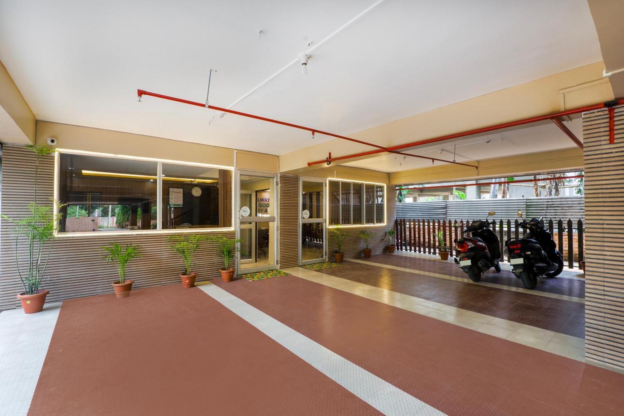 Treebo Urban Oasis Inn Guwahati Eksteriør bilde