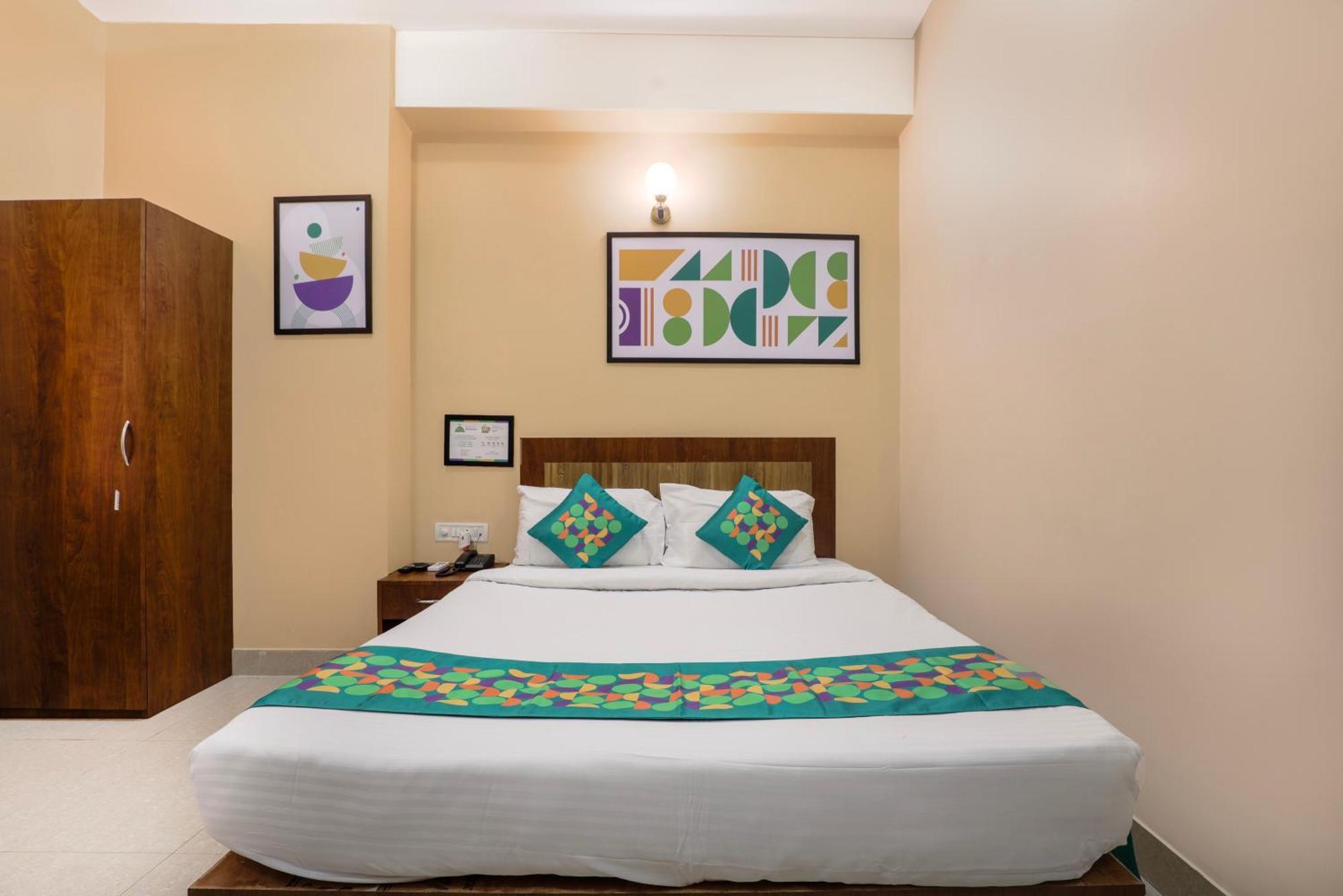 Treebo Urban Oasis Inn Guwahati Eksteriør bilde