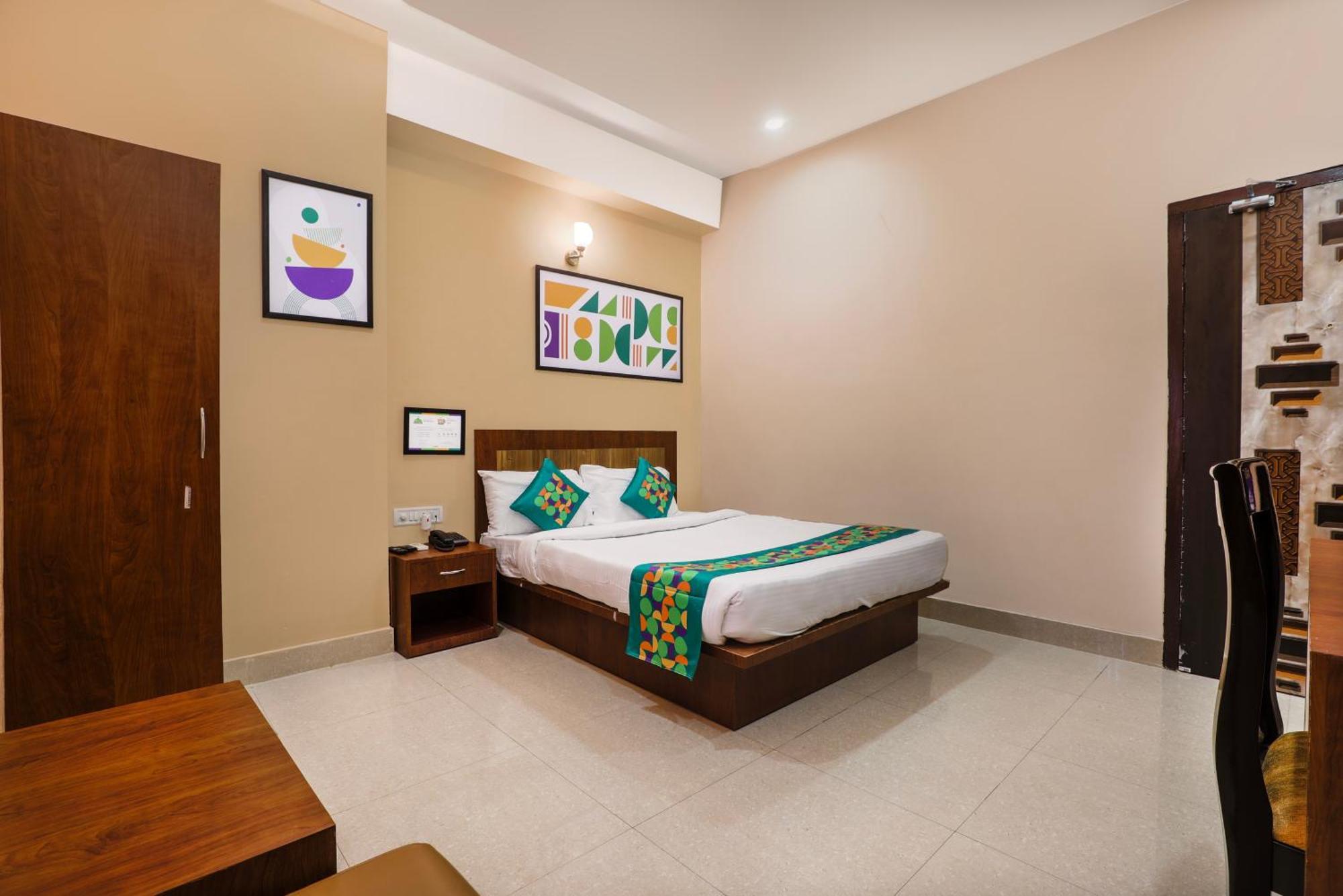 Treebo Urban Oasis Inn Guwahati Eksteriør bilde