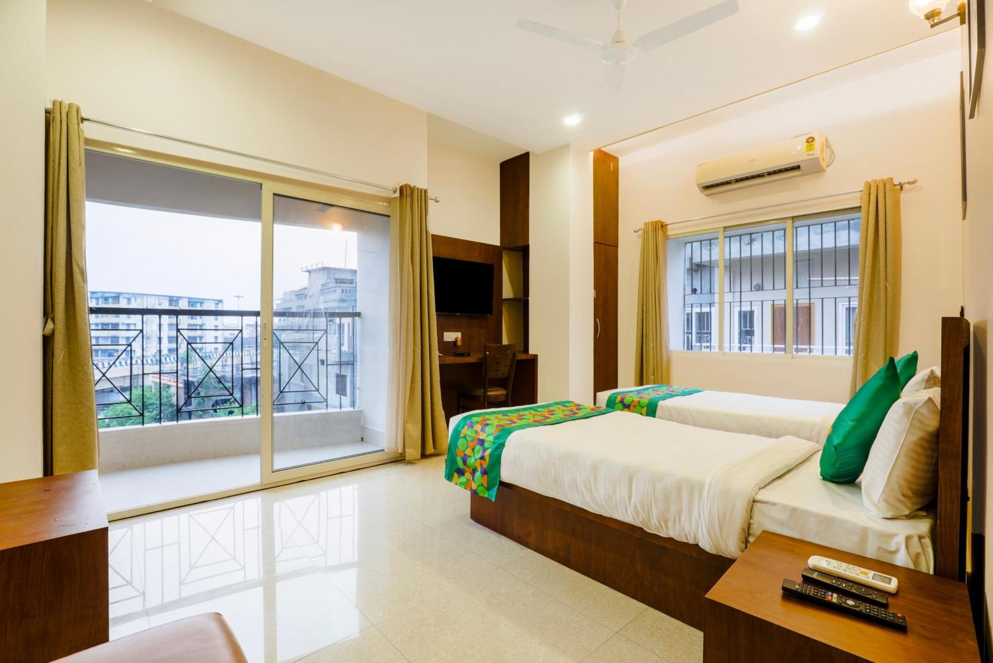 Treebo Urban Oasis Inn Guwahati Eksteriør bilde